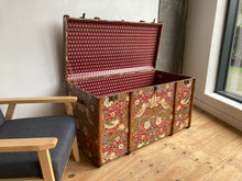 KEITH XXL | Strawberry Thief Coffee Table Morris Wallpaper Steamer Trunk
