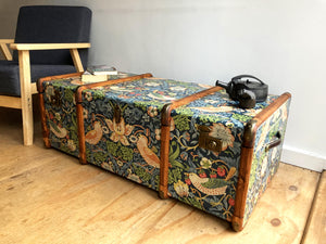 KEITH Classic small | Strawberry Thief Coffee Table Morris Wallpaper Steamer Trunk