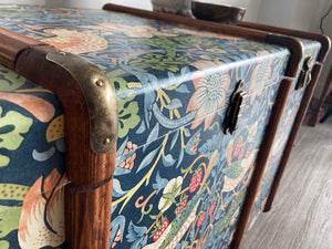 KEITH Classic BIG | Strawberry Thief Coffee Table Morris Wallpaper Steamer Trunk