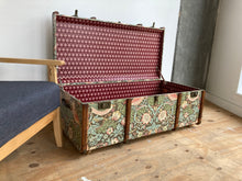 KEITH Classic small | Strawberry Thief Coffee Table Morris Wallpaper Steamer Trunk STCH