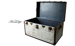 CASABLANCAS Big Size Upcycled Vintage Steamer Trunk Coffee table, steamer trunk vintage, AM Florence, AMFlorence